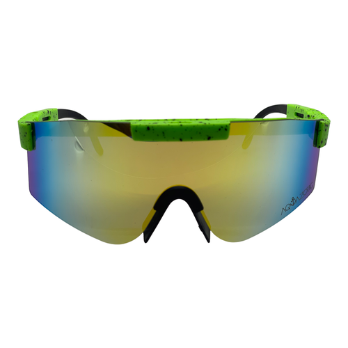 Polarized green