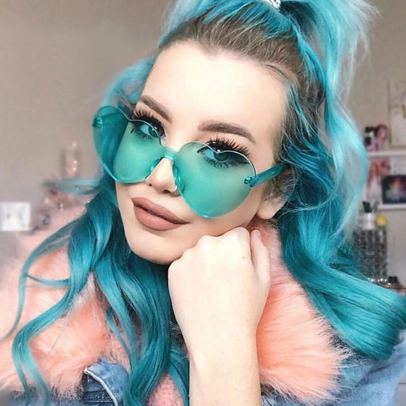 Glasses love turquoise 🥰